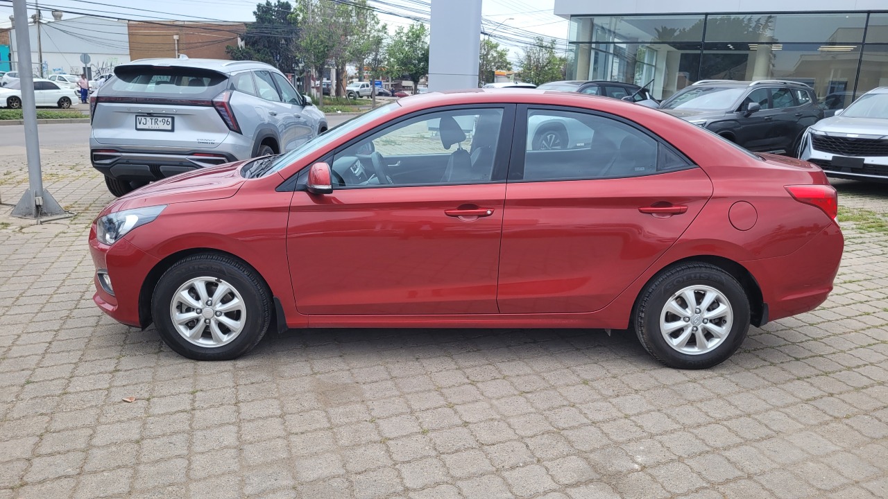 Hyundai Verna Cb1.4 Full Mec. — foto 15 de 15