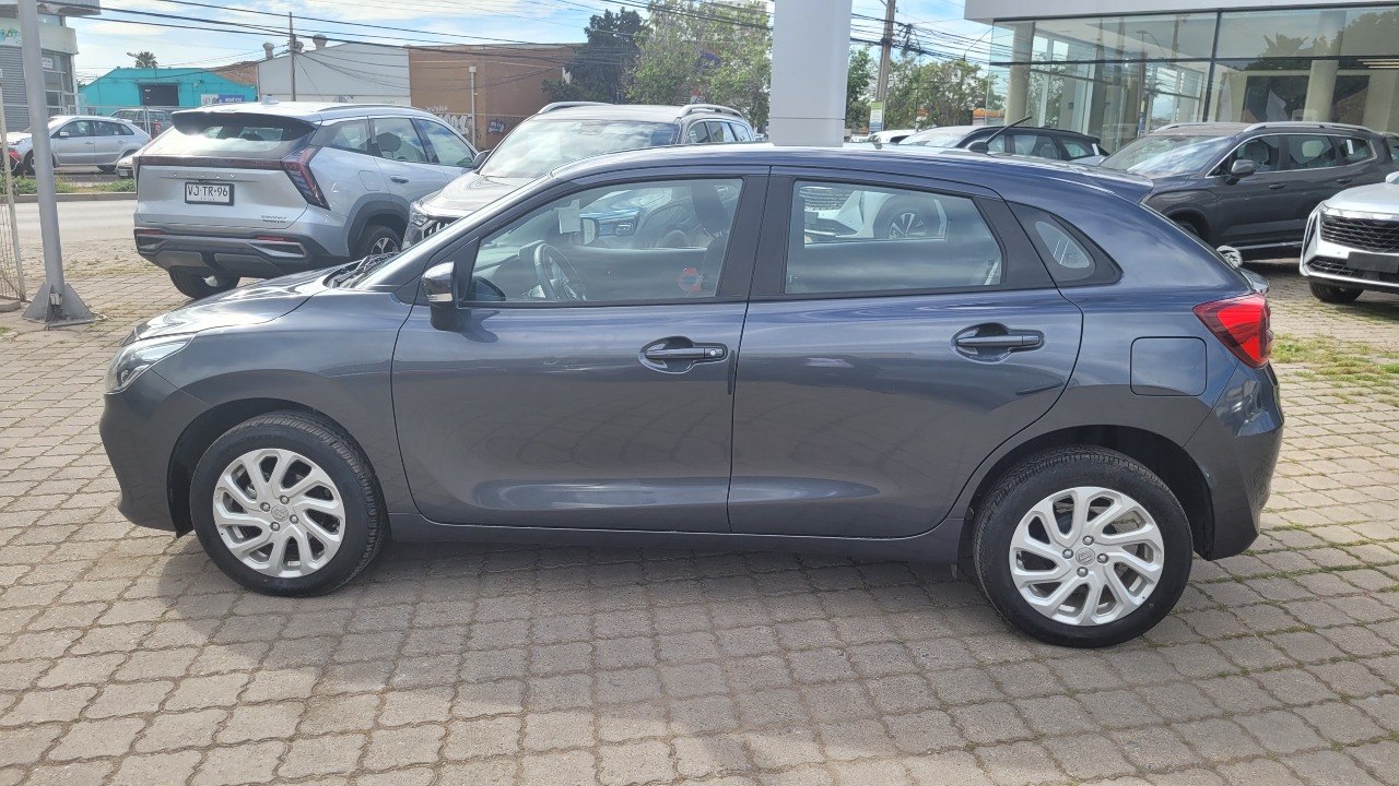 Suzuki Baleno 4X2 1.5 Full Aut. — foto 4 de 15