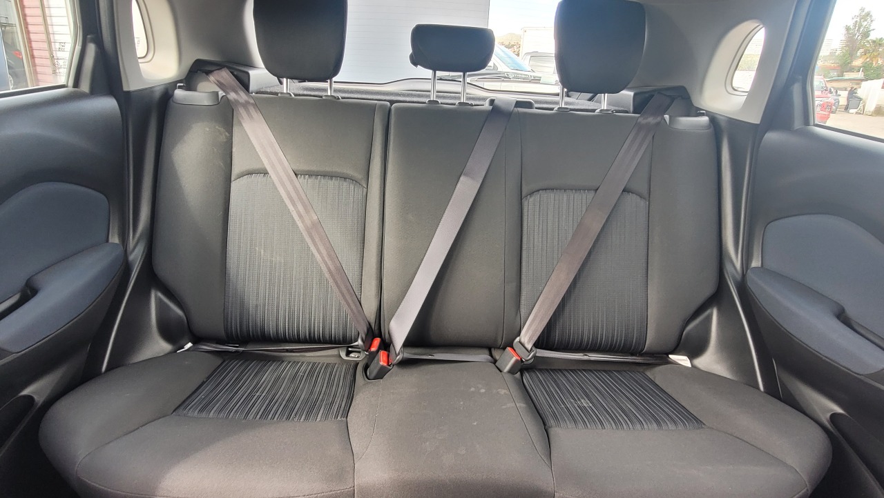 Suzuki Baleno 4X2 1.5 Full Aut. — foto 9 de 15
